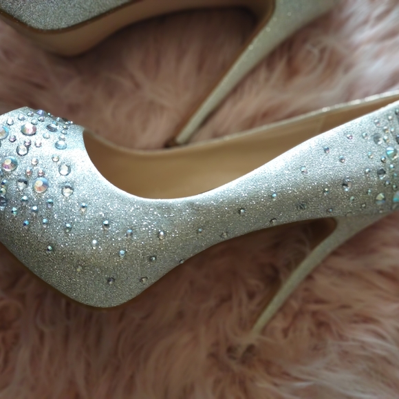 Silver shimmer Prom/Wedding heels - Picture 4 of 8